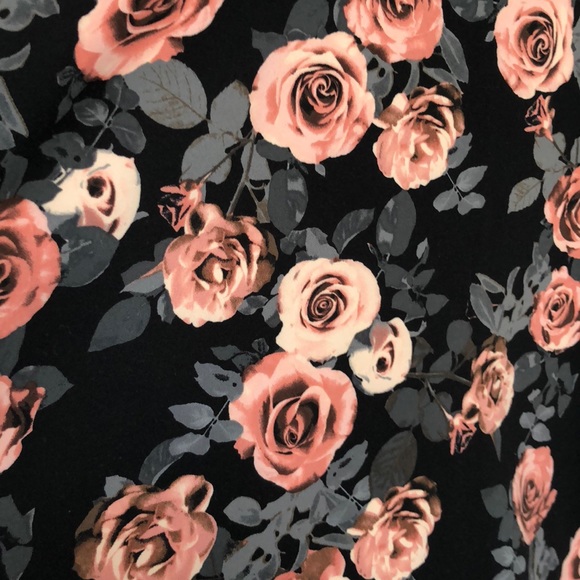 ROSE DRESS - Picture 2 of 2